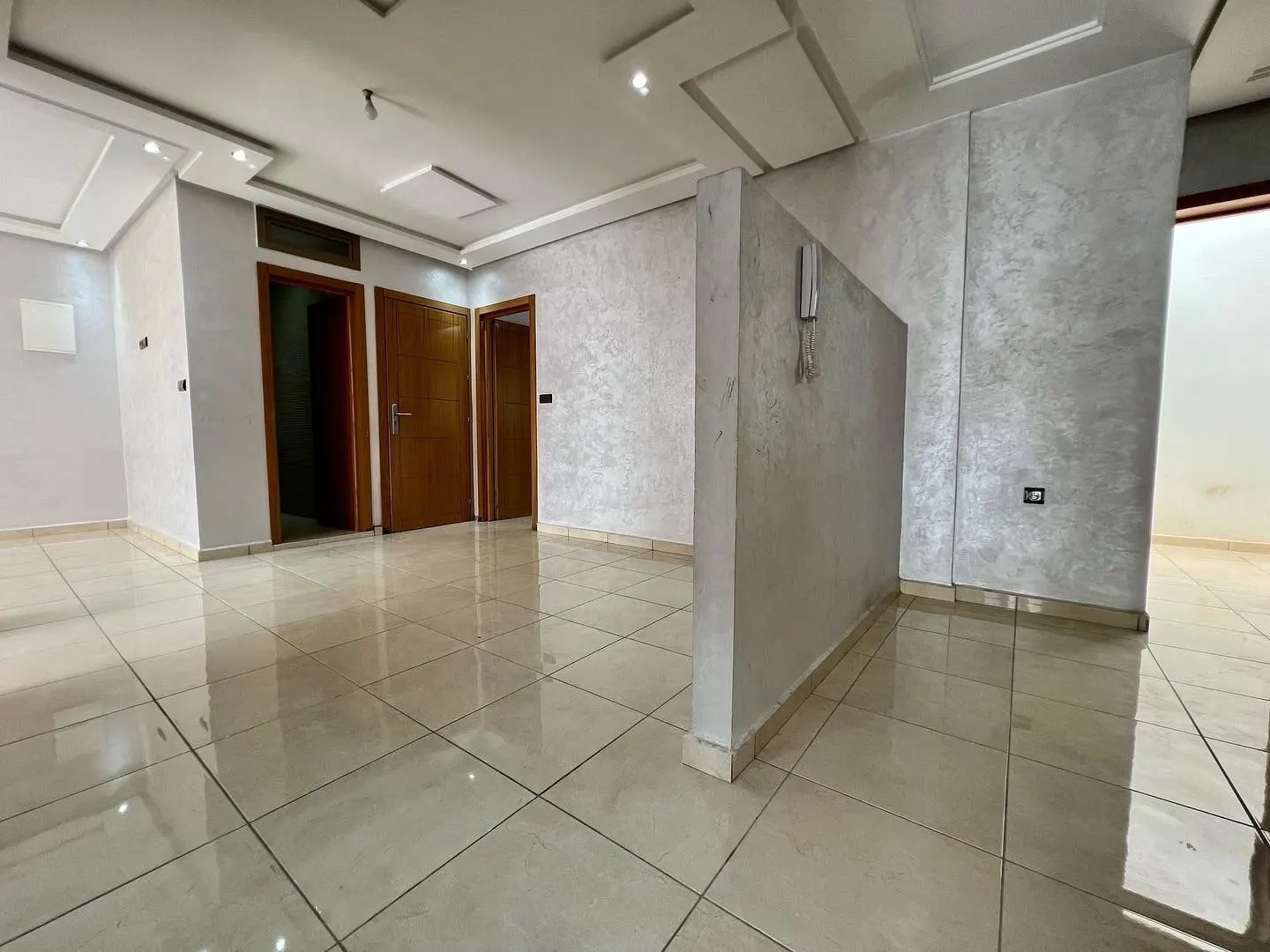 Plateau de bureaux open-space — photo 2